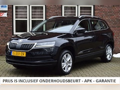 Skoda Karoq - 1.0 TSI Business Edition Trekhaak | Camera | Keyless