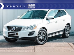 Volvo XC60 - T5 240pk Aut. Momentum | Panoramadak | Lederen bekleding | Navigatie | Stoelverwarming |