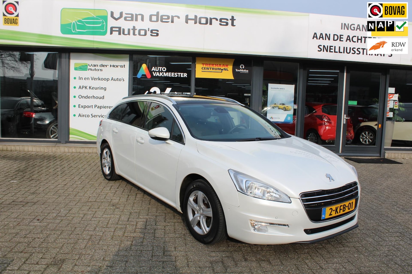 Peugeot 508 SW - 1.6 THP Blue Lease Executive 1.6 THP Blue Lease Executive - AutoWereld.nl