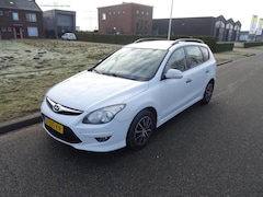 Hyundai i30 CW - 1.4i i-Drive