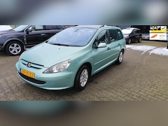 Peugeot 307 SW - 1.6 16V 7 persoons bj 2002 airco