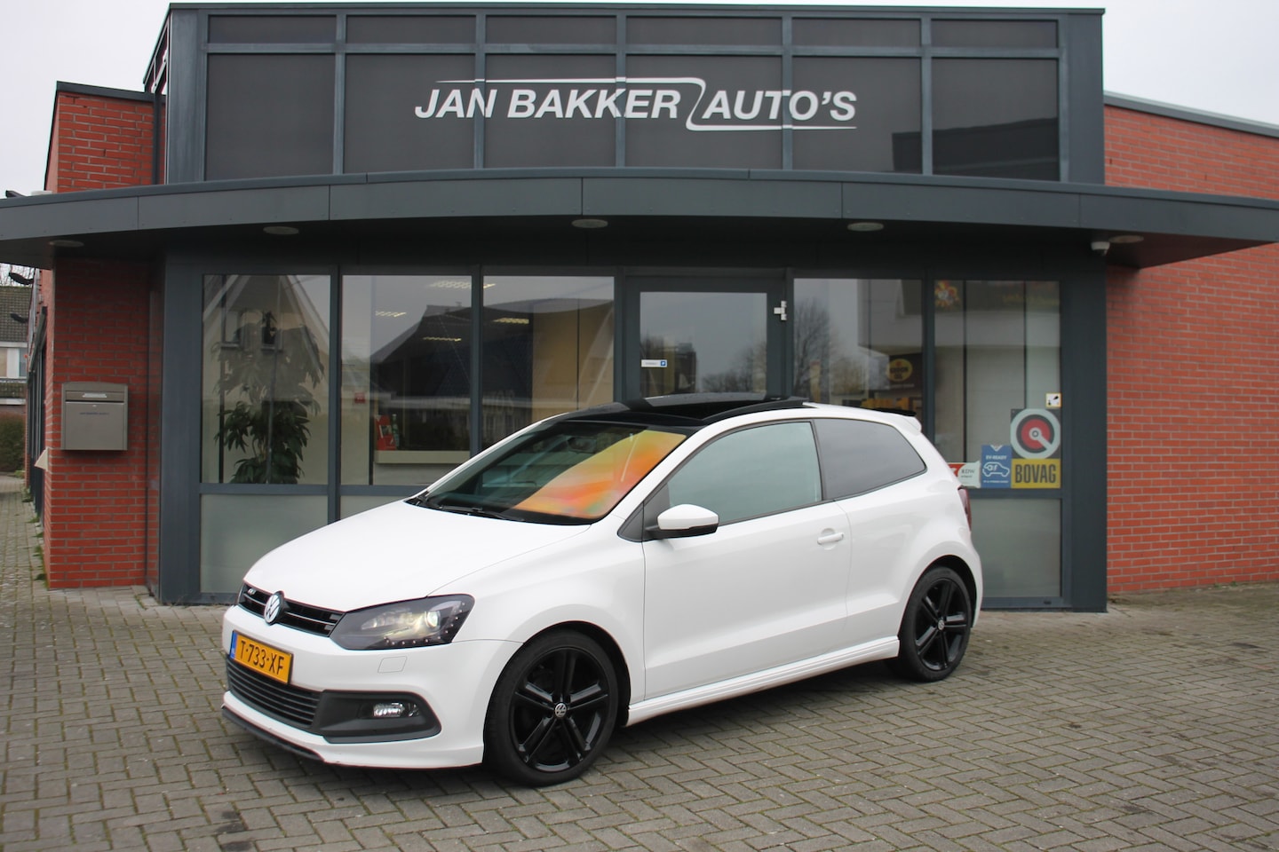 Volkswagen Polo - 1.2 TSI R-Line Edition ✅ Xenon ✅ Carplay ✅ Rijklaar ✅ - AutoWereld.nl