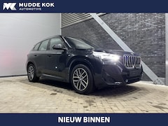 BMW X1 - sDrive18i | M-Sport | Shadow Line | Trekhaak | Camera | Stoelverwarming | Elek. Achterklep