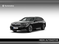 BMW 5-serie Touring - 530e | M-Sport | 20'' | Driv. Plus | Camera | Trekhaak | Elek. stoel. + ventilatie | Comf.