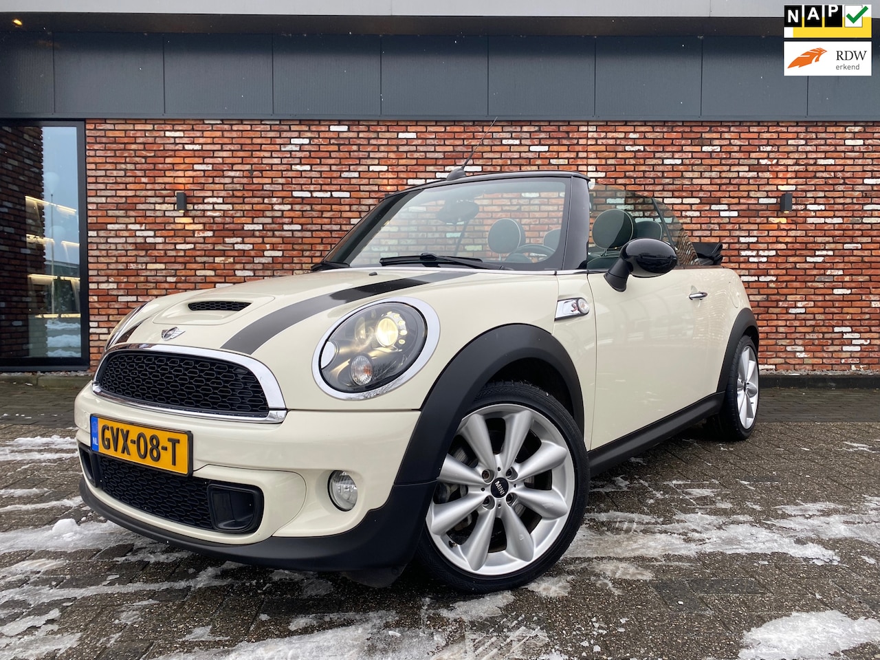 MINI Cabrio - Mini 1.6 Cooper S Chili Vol Leer Cruise 61000km! - AutoWereld.nl