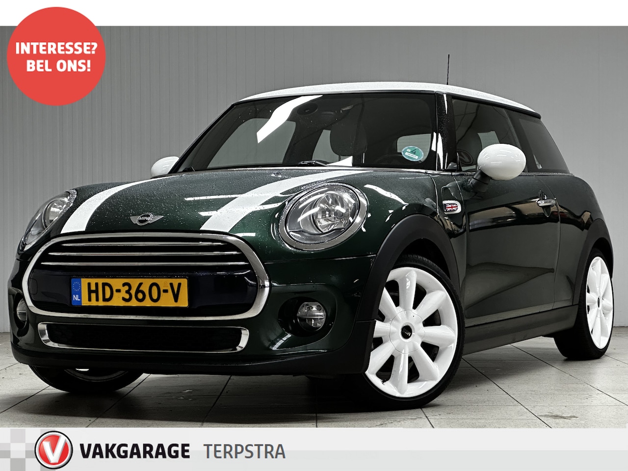 MINI Cooper - Mini 1.5 Chili Business/ Voorruitverw./ 18'' LMV/ Navi/ Zwarte-Hemel/ Vol Leder/ Clima/ Cr - AutoWereld.nl