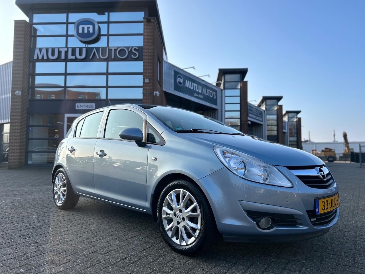 Opel Corsa - 1.4-16V Enjoy 5deurs Airco NAP APK PDC - AutoWereld.nl