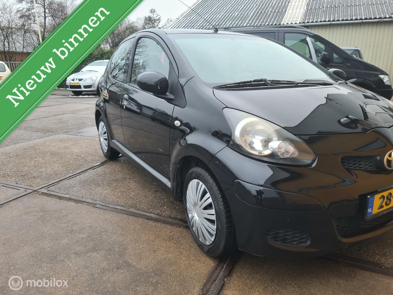 Toyota Aygo - 1.0-12V Comfort Navigator bj 11-2011 - AutoWereld.nl