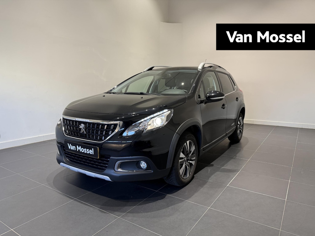 Peugeot 2008 - 1.2 PureTech Allure | Automaat | Panoramadak | Navigatie | Climate control - AutoWereld.nl