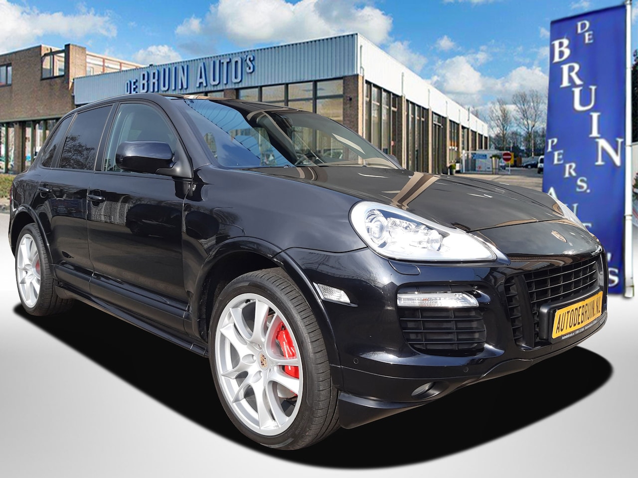 Porsche Cayenne - 4.8 GTS als NIEUW ! Schuifdak - Bose sound system - Wegklap trekhaak 3500 Kg - AutoWereld.nl