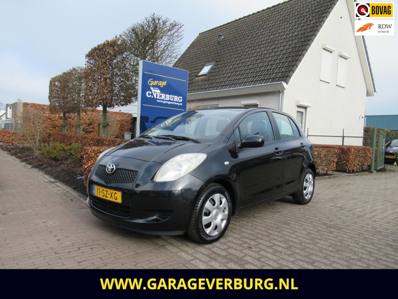 Toyota Yaris - 1.3 VVT-i Sol 1.3 VVTi Sol (Airco) - AutoWereld.nl