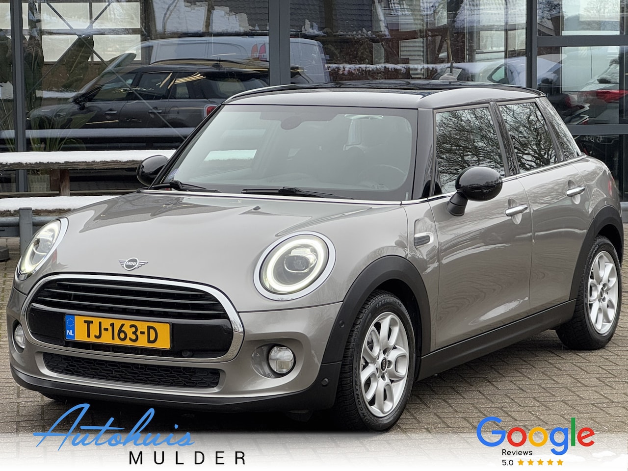 MINI Cooper - Mini 1.5 Chili Automaat/Cruise/Led/LederPDC/Navigatie - AutoWereld.nl