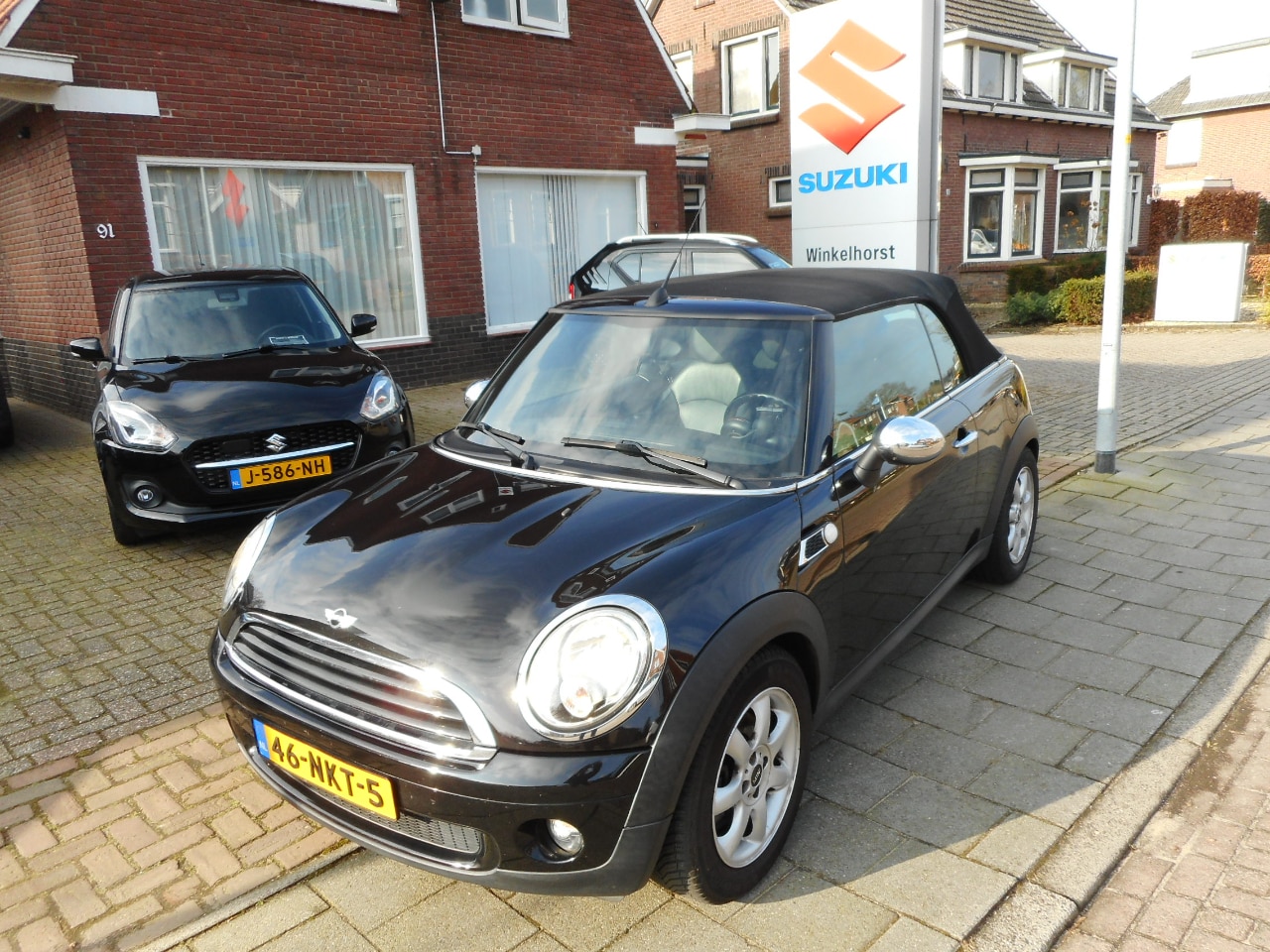 MINI Cabrio - ONE 1.6 ANNIVERSARY - AutoWereld.nl