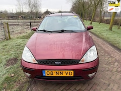 Ford Focus Wagon - 1.6-16V Trend