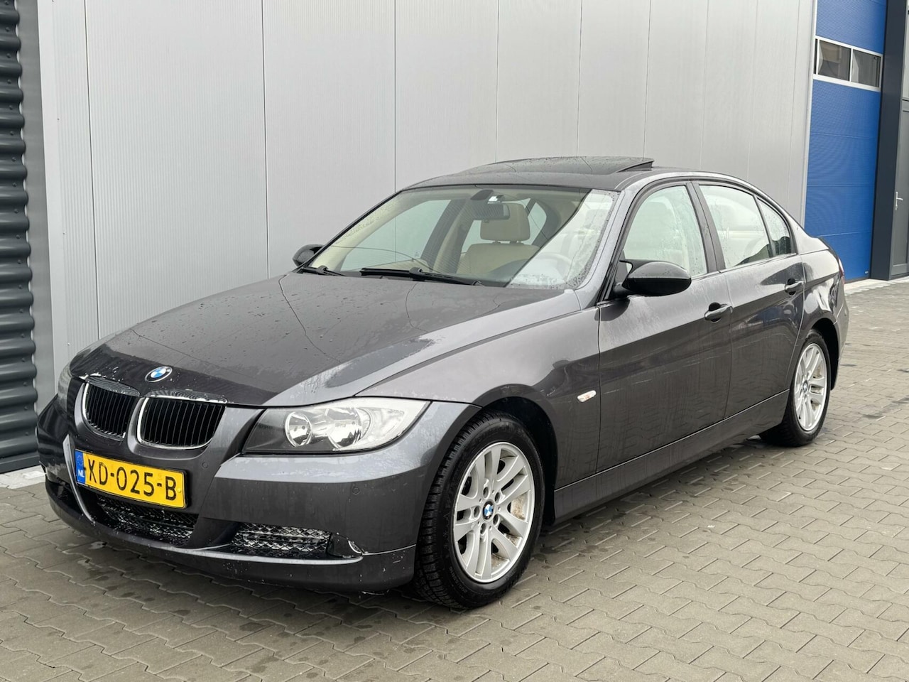 BMW 3-serie - 318i High Executive Automaat | Schuifdak - AutoWereld.nl