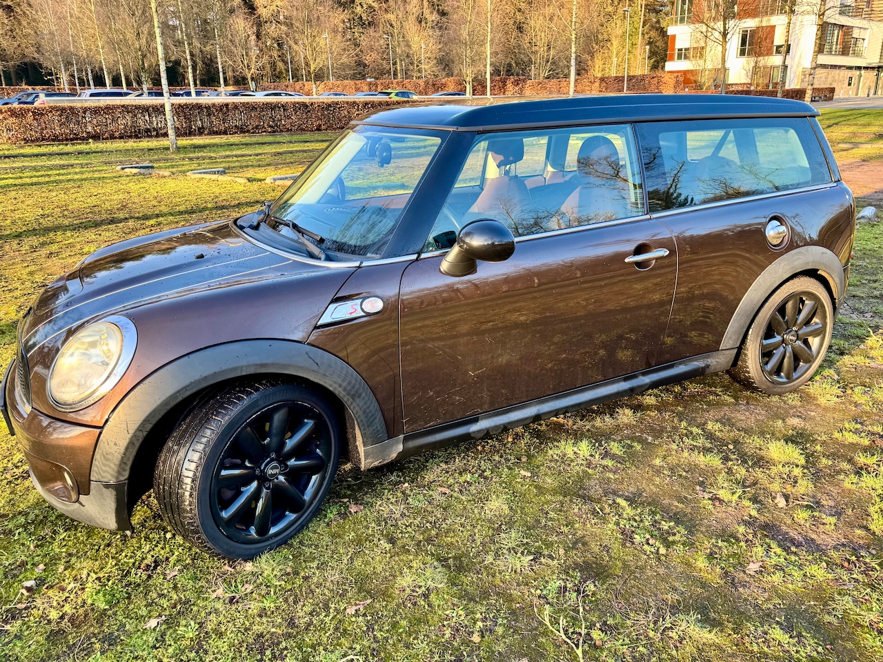 MINI Clubman - 1.6 Cooper S Rijdt erg goed, opendak, airco, routeplanner - AutoWereld.nl