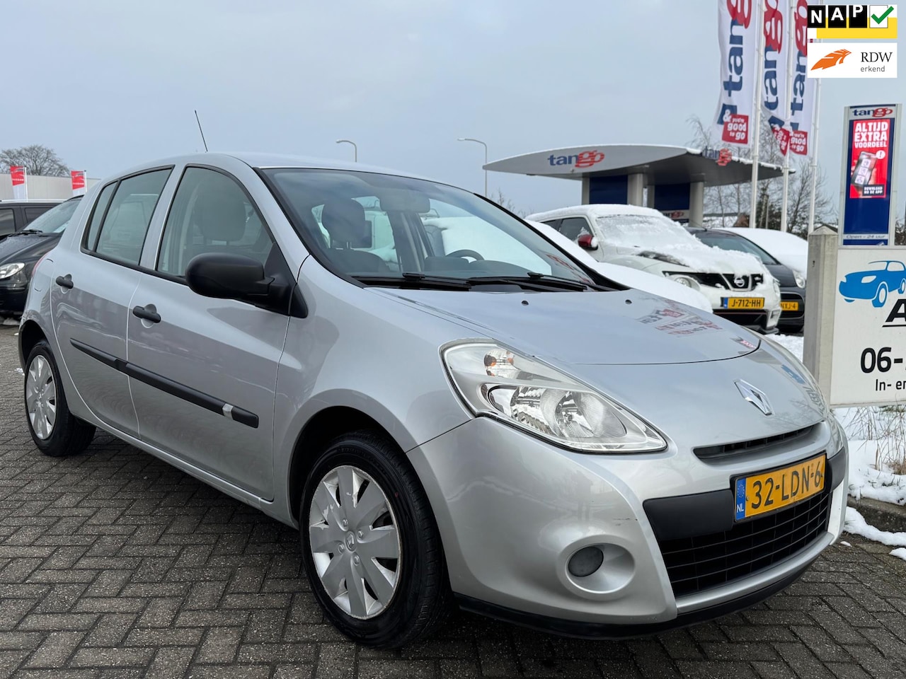 Renault Clio - 1.2 TCe Special Line Airco Navigatie NAP! - AutoWereld.nl