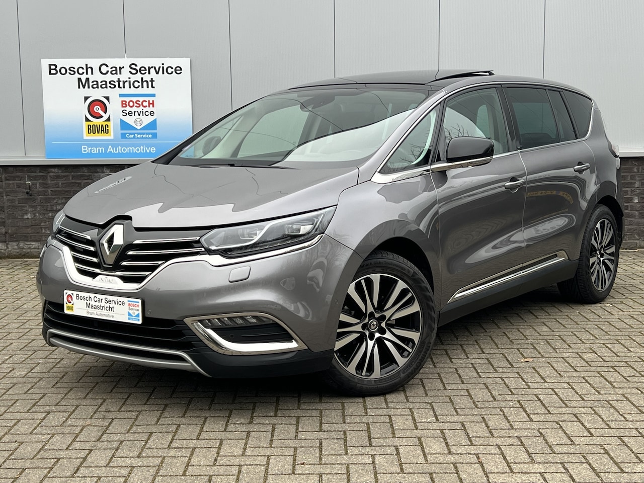 Renault Espace - 1.8 TCe Initiale Paris 7p. | PANO | 225 Pk | Interesse, Proefrit? Bel of app met: 06-24 28 - AutoWereld.nl