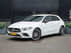 Mercedes-Benz A-klasse - 250 e AMG 218PK AUT8 | Night | Sfeer | Camera | Lane & Side Assis | Hybrid | Garantie | Fr