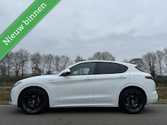 Alfa Romeo Stelvio - 2.0t Q4 Veloce 280pk, Avanti Style