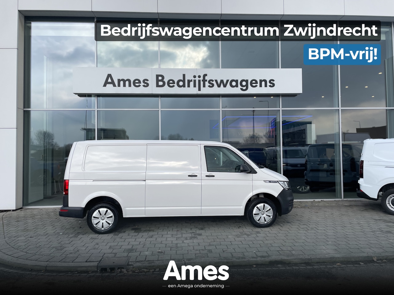 Volkswagen Transporter - 2.0 TDI L2H 28 150PK Hand | 3 zits | achterklep met ruit - AutoWereld.nl