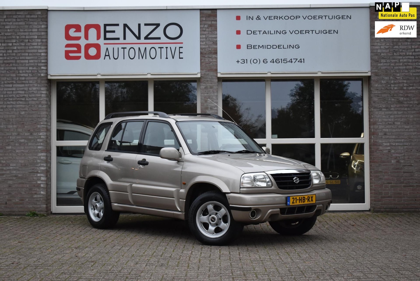 Suzuki Grand Vitara - 2.5 V6 Full options Trekhaak Cruise Airco NAP NLauto AtotZ dealeronderhoud - AutoWereld.nl