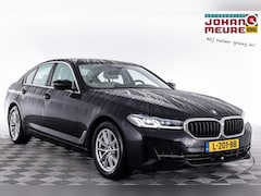 BMW 5-serie - 520 i High Executive | LEDER | LASER LED ✅ 1e Eigenaar