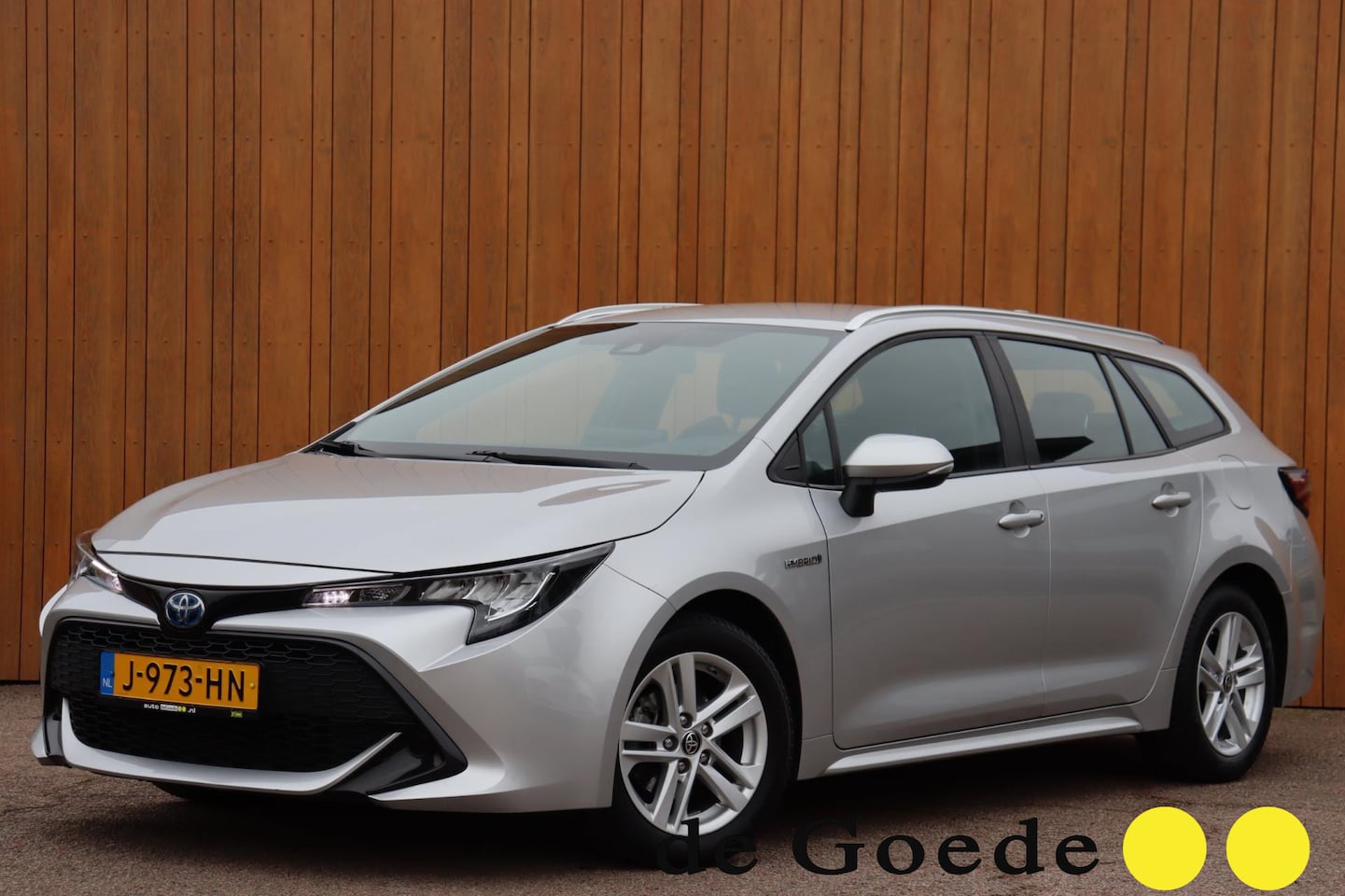 Toyota Corolla Touring Sports - 1.8 Hybrid Active org. NL-auto - AutoWereld.nl