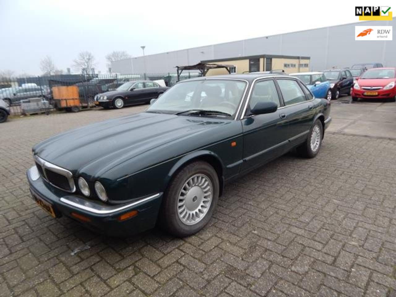 Jaguar XJ - 3.2 V8 Executive LOOP / SLOOP OF HANDEL !! - AutoWereld.nl