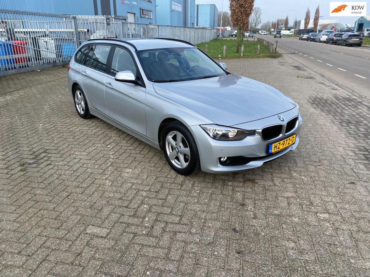 BMW 3-serie Touring - 318d High Executive AUTOMAAT !!! - AutoWereld.nl