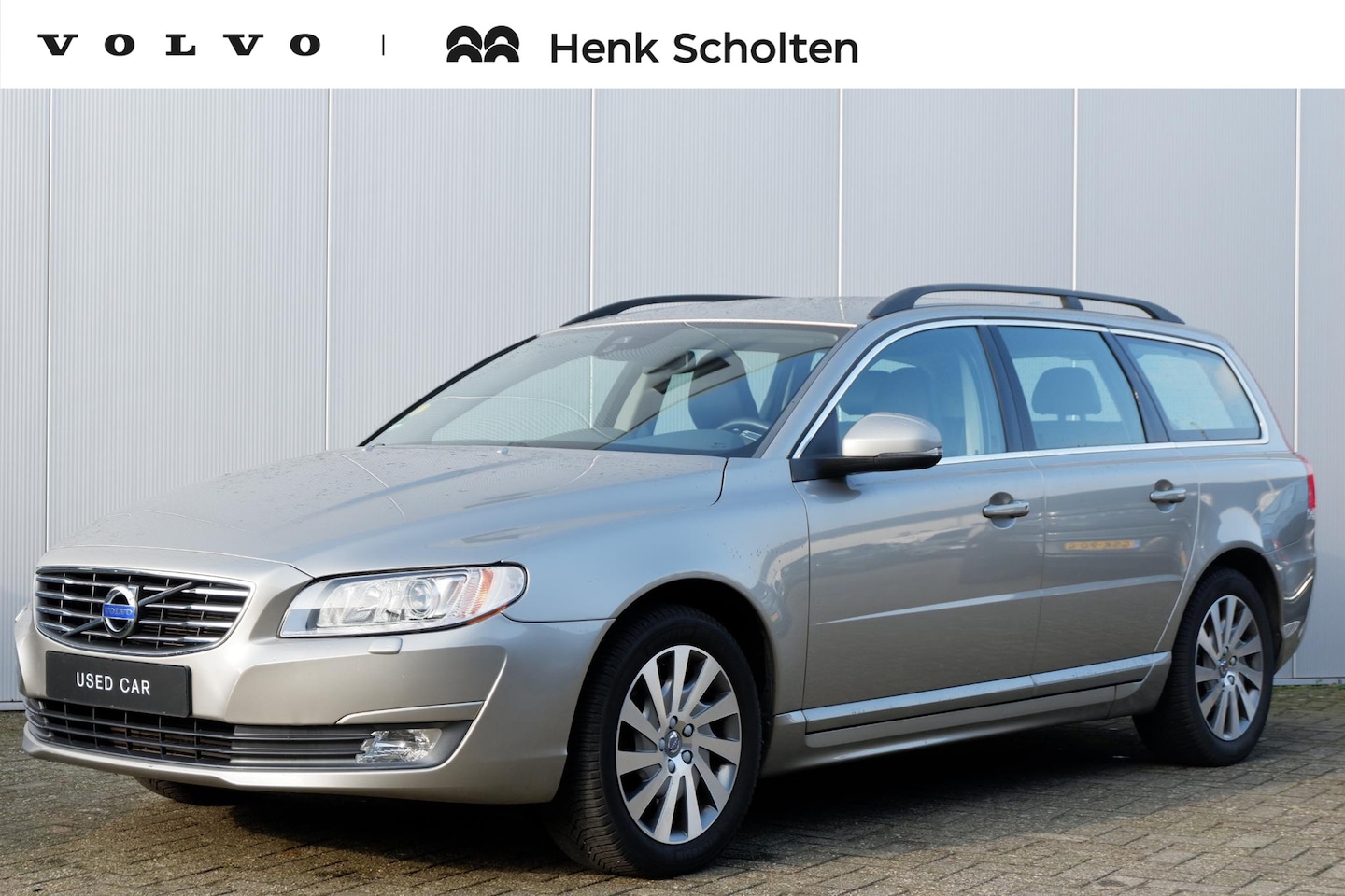 Volvo V70 - D3 AUT6 150PK Classic Edition, Lederen bekleding, Bi-xenon met adaptieve verlichting, Verw - AutoWereld.nl