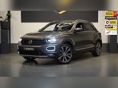 Volkswagen T-Roc - 2.0 TSI 4Motion Sport AUTOMAAT-ACC-BEATS-DAB-LED-NAVIGATIE-PANORAMA-TREKHAAK-VIRTUEEL