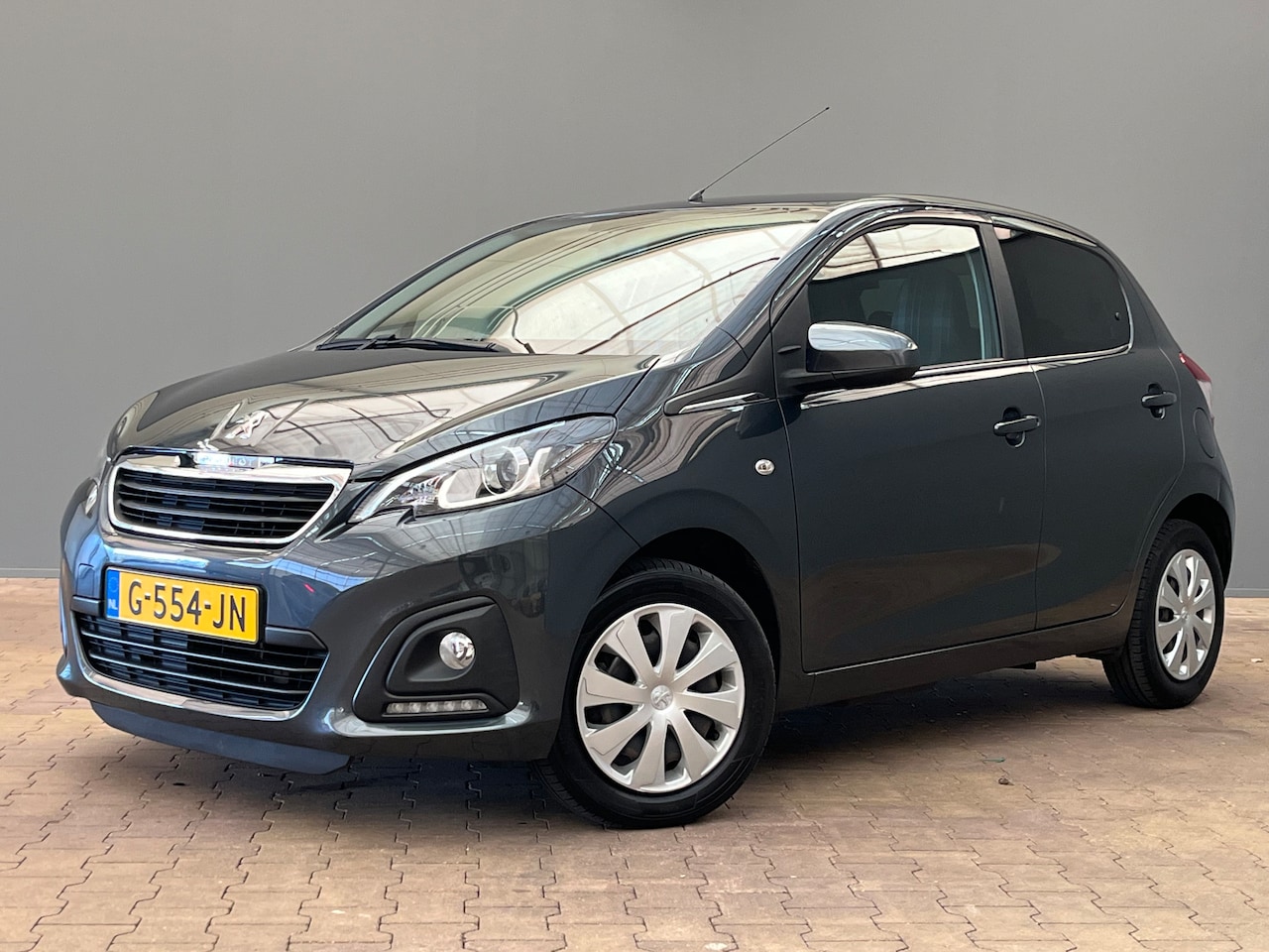 Peugeot 108 - 1.0 e-VTi Active | Bluetooth telefoonvoorbereiding | LED dagrijverlichting | airco - AutoWereld.nl