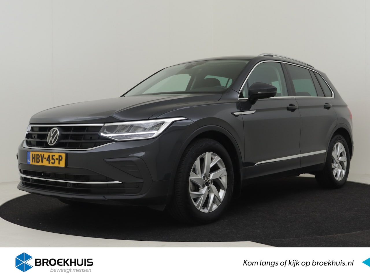 Volkswagen Tiguan - 1.5 TSI Life 150pk DSG/AUT | Adaptief cruise control | Navigatie via app | Led koplampen | - AutoWereld.nl