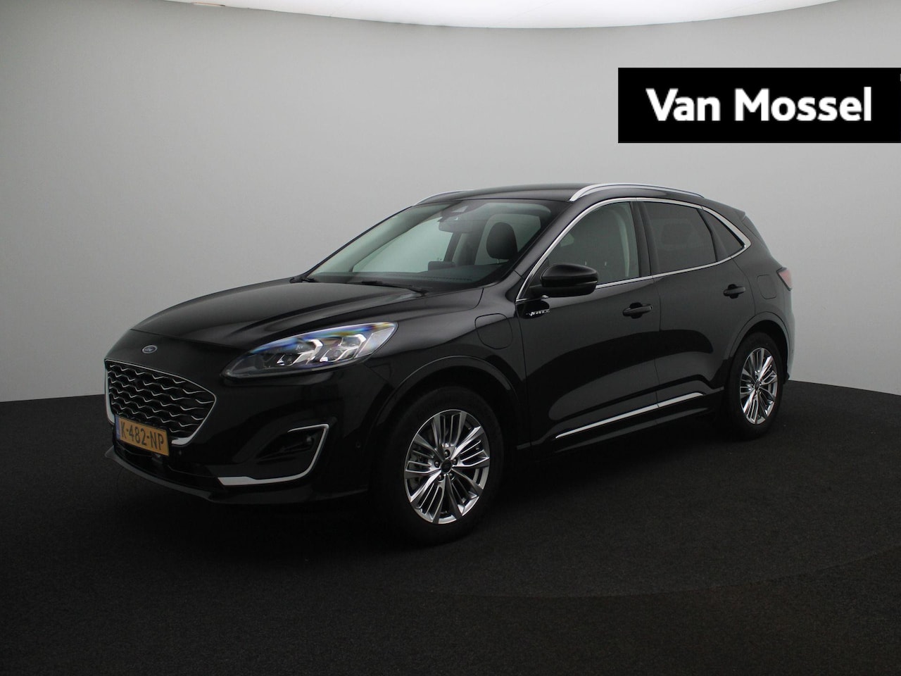 Ford Kuga - 2.5 PHEV Vignale | Navigatie | Camera | Adaptive cruise | Leder | Winter pack - AutoWereld.nl