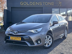 Toyota Avensis Touring Sports - 1.8 VVT-i Aspiration 1e Eigenaar, Navi, Clima, Cruise, Camera, PDC V+A, Trekhaak, N.A.P, A