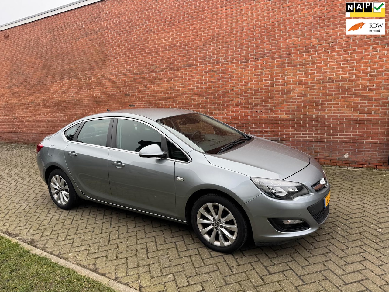 Opel Astra - 1.4 Turbo Design Edition Navi Cruise 1e Eigenaar - AutoWereld.nl