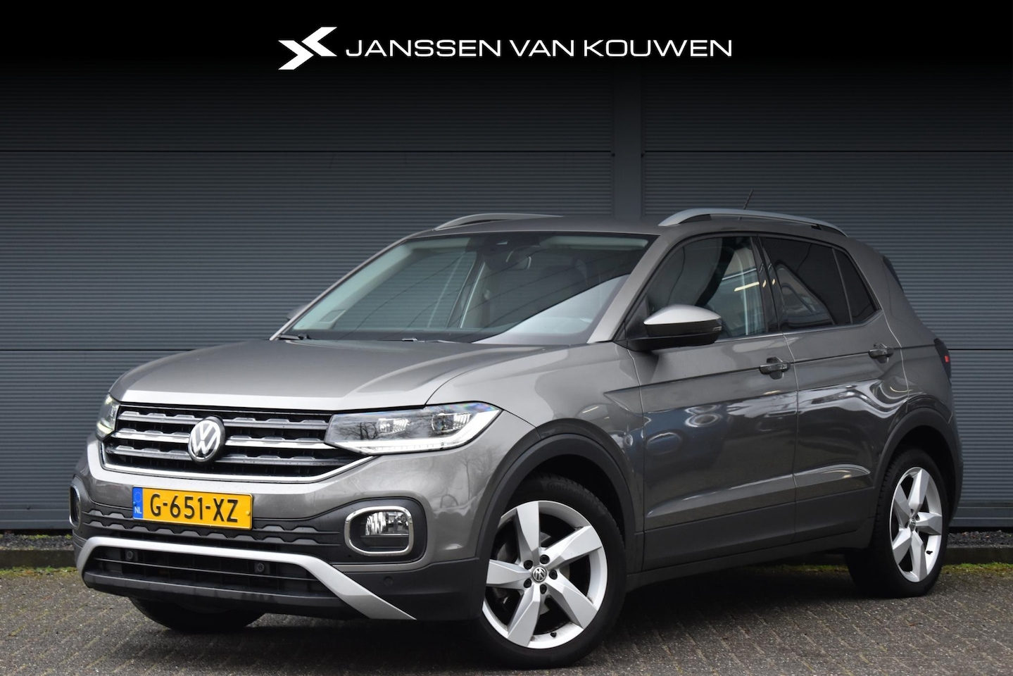 Volkswagen T-Cross - 1.0 TSI Style / Automaat / Stoelverwarming / Carplay - AutoWereld.nl