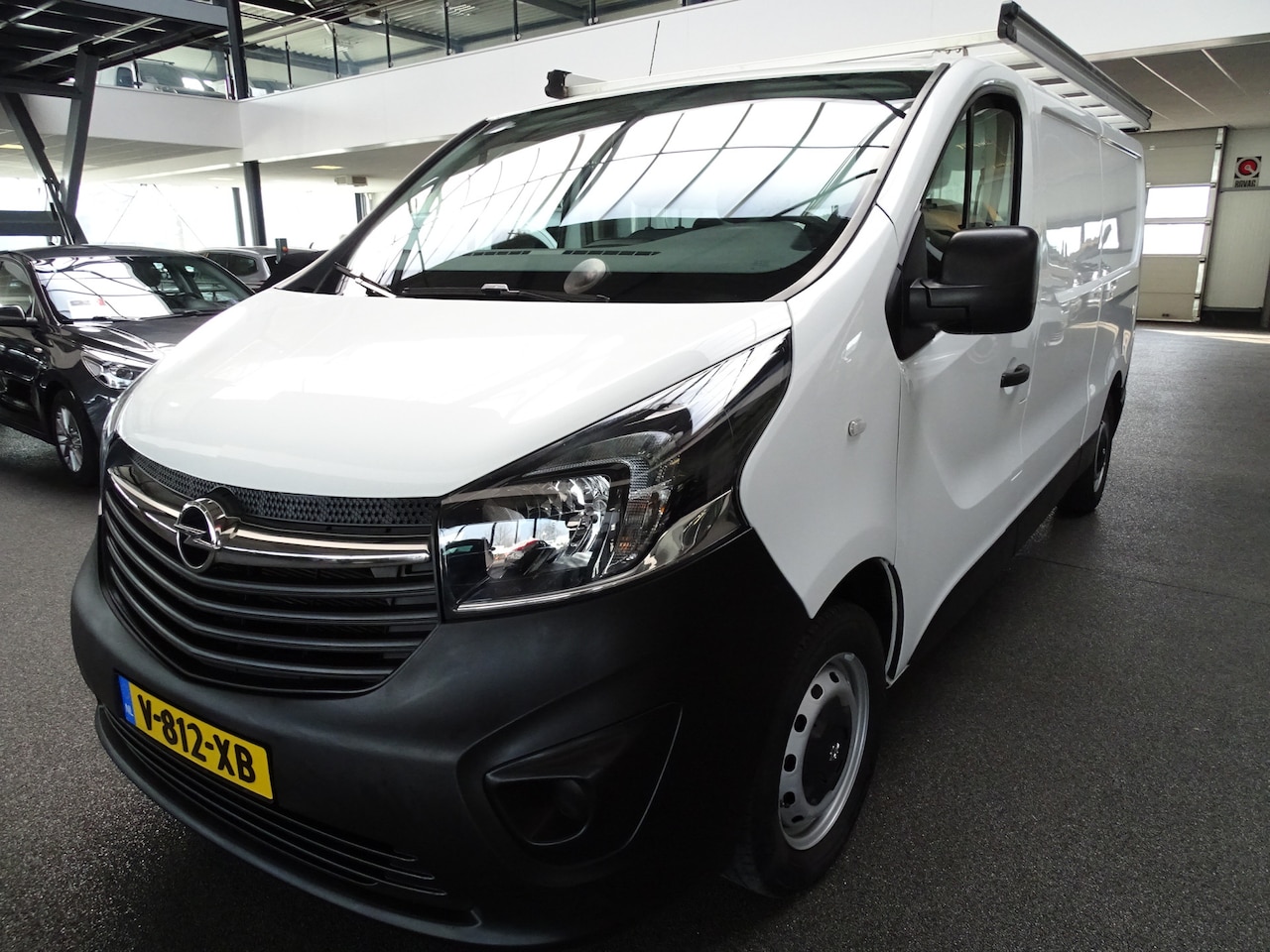 Opel Vivaro - 1.6 CDTI L2H1 Edition Imperial, Trekhaak, Navi, Cruise, Etc - AutoWereld.nl