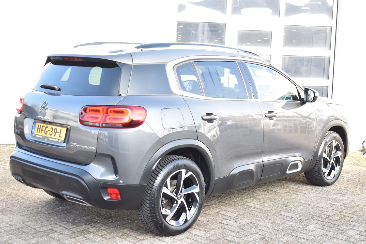 Citroën C5 Aircross - Plug-in Hybrid 225 EAT8 Shine Navi | Airco | Leder | - AutoWereld.nl