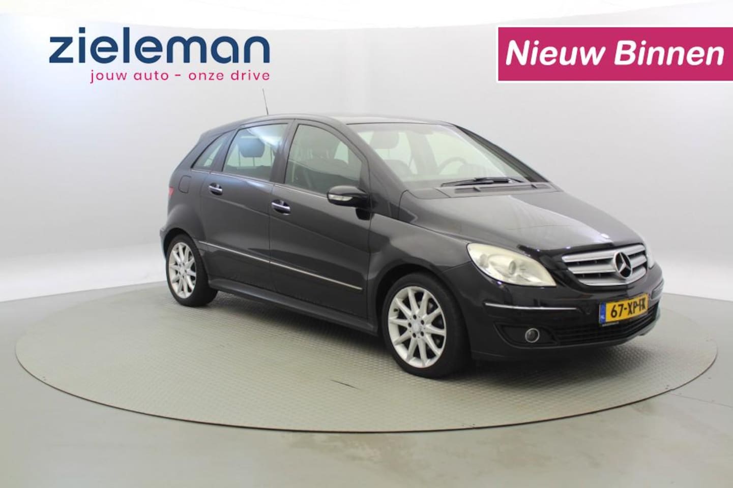 Mercedes-Benz B-klasse - 200 Automaat -  Navi, Trekhaak, Airco - AutoWereld.nl