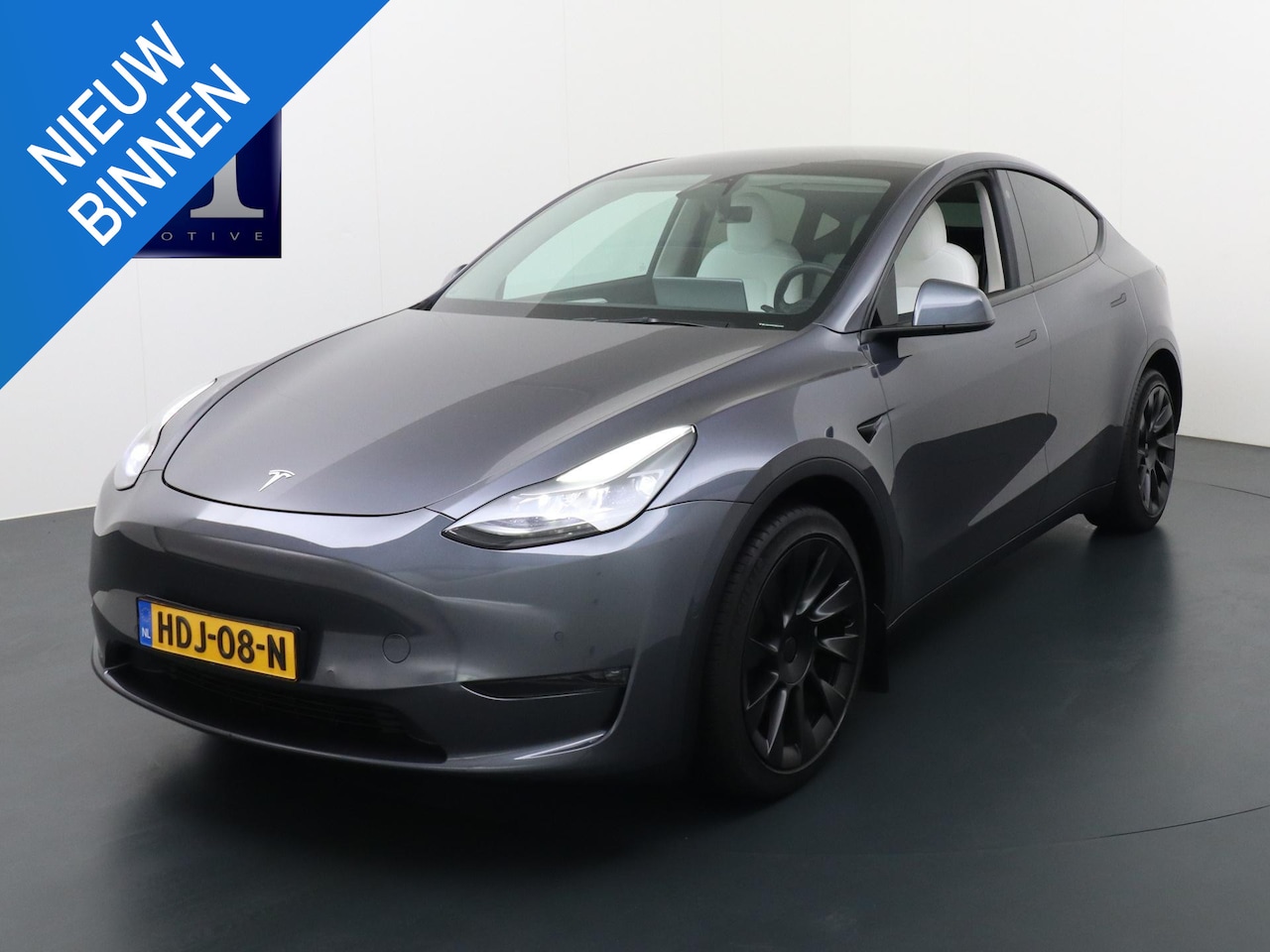 Tesla Model Y - Long Range AWD 75 kWh | WIT LEDER | AUTOPILOT | RIJKLAARPRIJS INCL. 12 MND. BOVAGGARANTIE - AutoWereld.nl