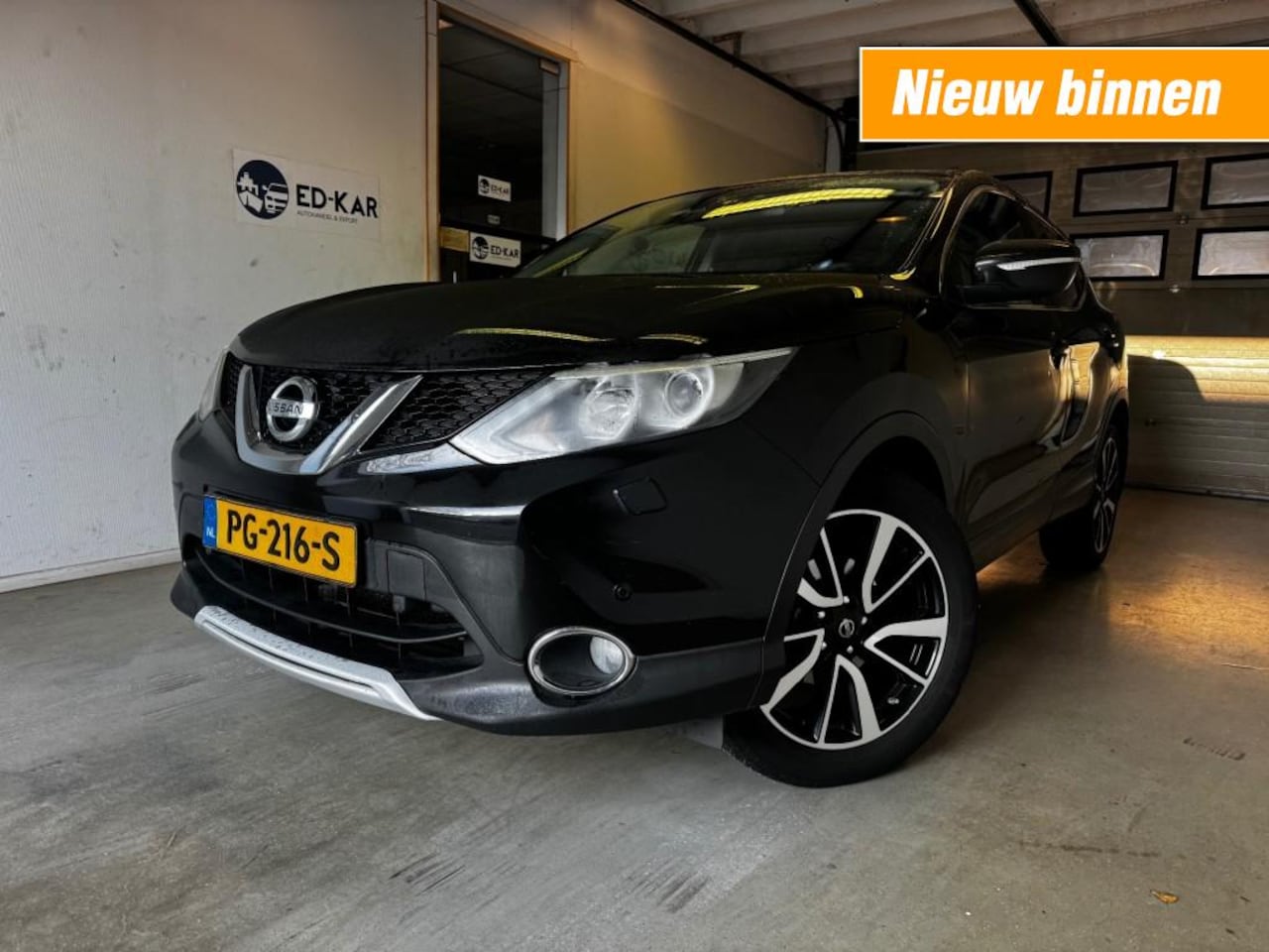 Nissan Qashqai - 1.2 Tekna 5DRS CLIMA NAVI CAMERA  19INCH NETTE - AutoWereld.nl