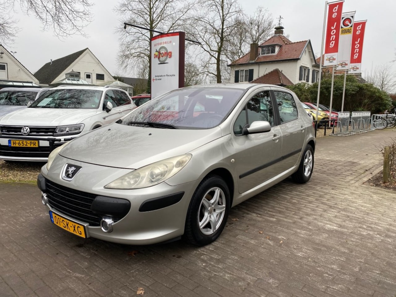 Peugeot 307 - 1.6-16V XT / CRUISE CTR. / AIRCO-ECC / TREKHAAK / 15'' LMV - AutoWereld.nl