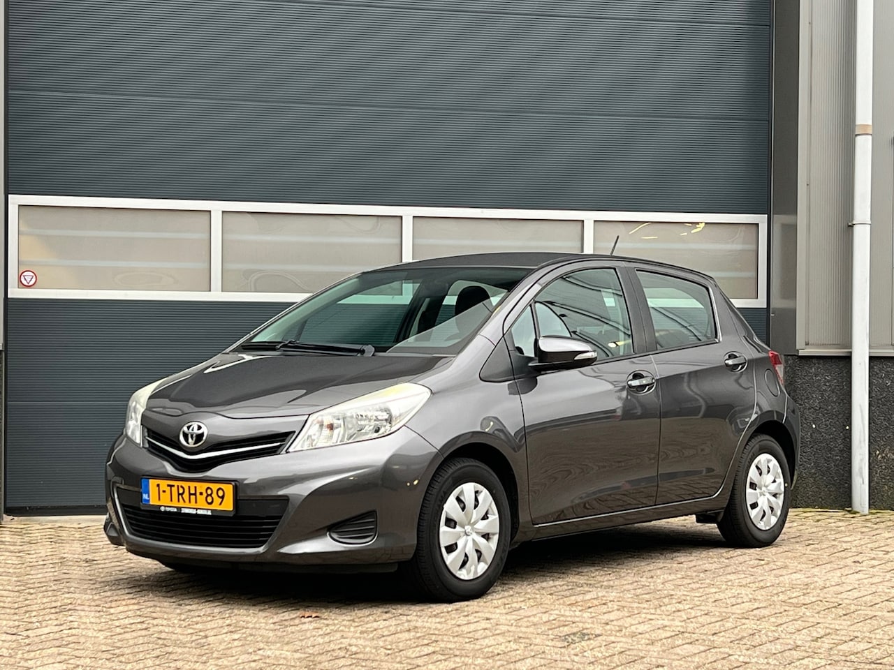 Toyota Yaris - 1.0 VVT-i Now bj.2014 Airco|5 Drs|Dealer oh|Nap. - AutoWereld.nl