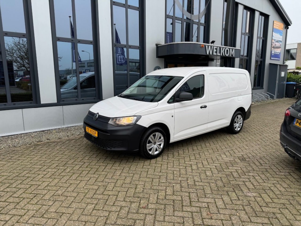 Volkswagen Caddy Maxi - 2.0 TDI L2 Lang 102PK Airco, Carplay, Schuifdeur, PDC - AutoWereld.nl