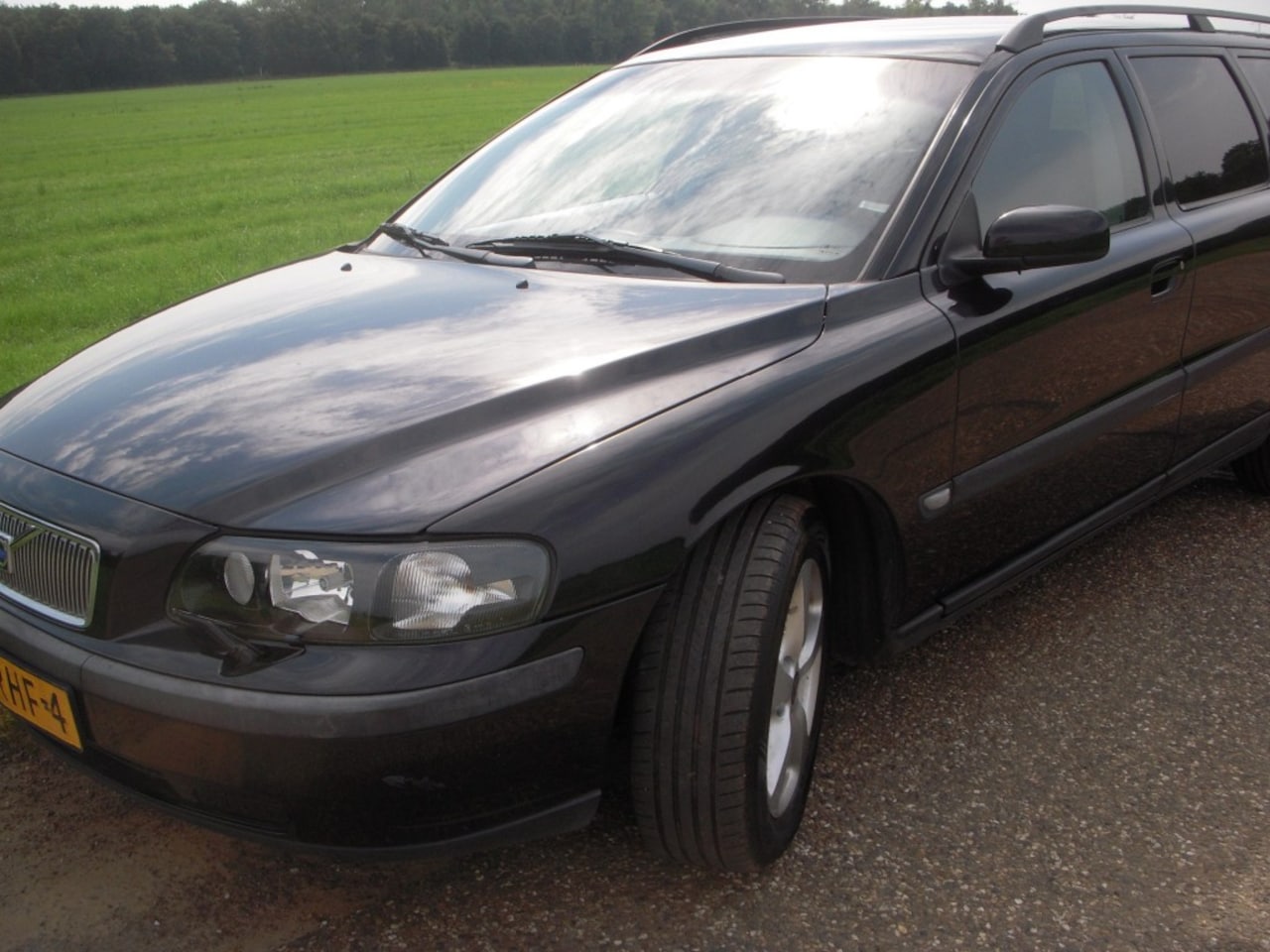 Volvo V70 - 2.0 T Aut UNIEK. 20 volvo's v.a. 2950e - AutoWereld.nl