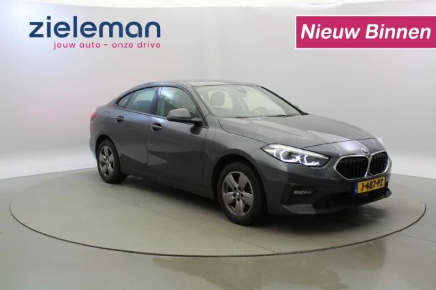 BMW 1-serie - 218I Executive edition Sedan - AutoWereld.nl