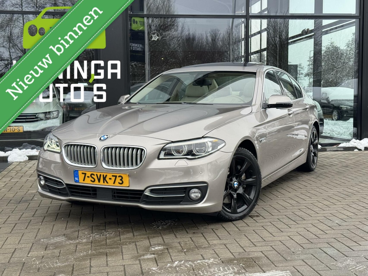 BMW 5-serie - 528i Luxury Edition | HUD | Dak | Elk Trekhaak - AutoWereld.nl