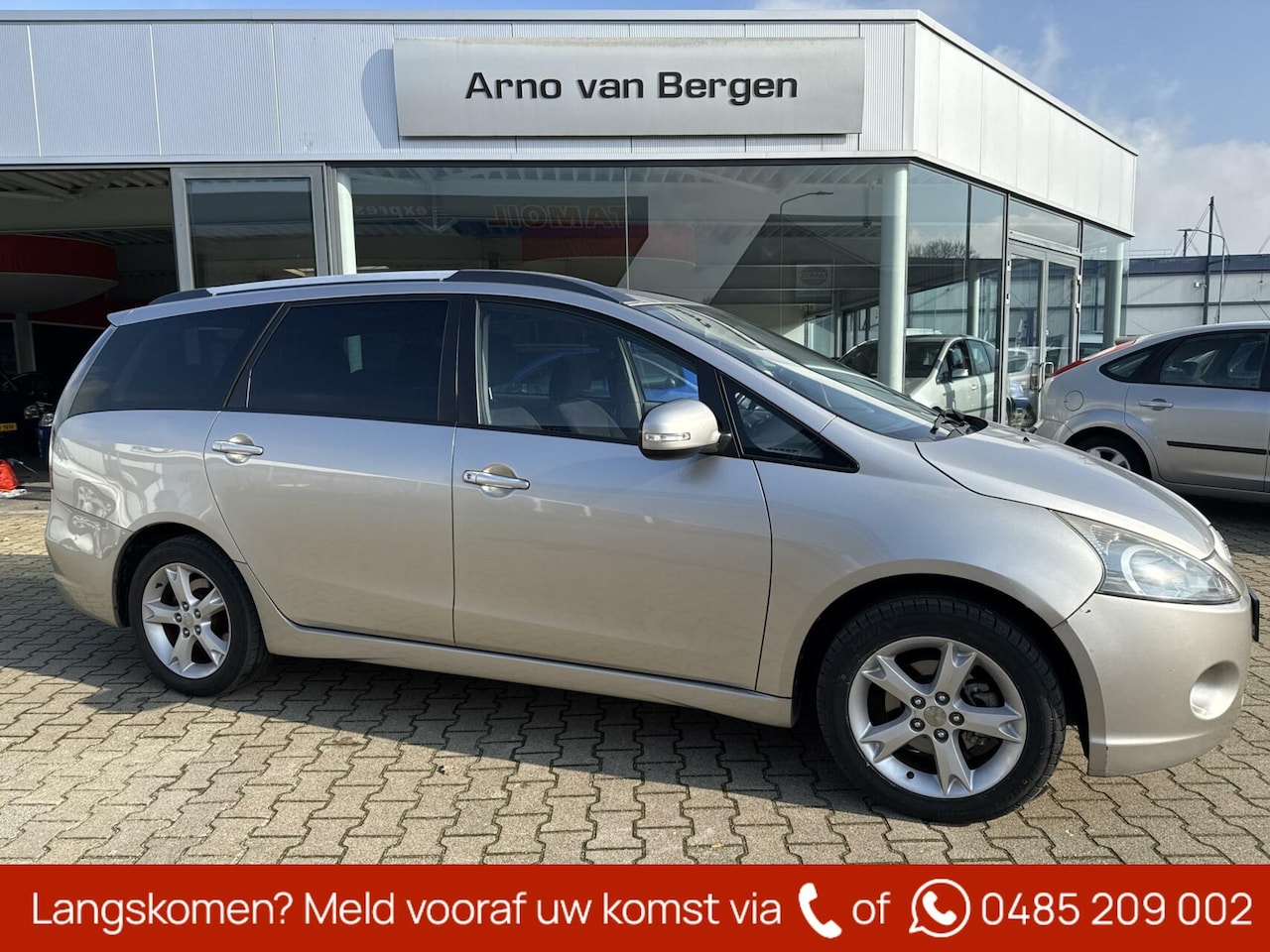 Mitsubishi Grandis - 2.4-16V Limited 2.4-16V Limited, 7 persoons, navigatie, climatronic, cruisecontrol, trekhaak, pdc. - AutoWereld.nl